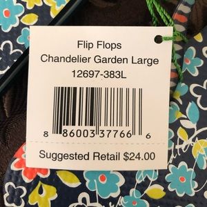 Vera Bradley Flip Flops Chandelier Garden NWT